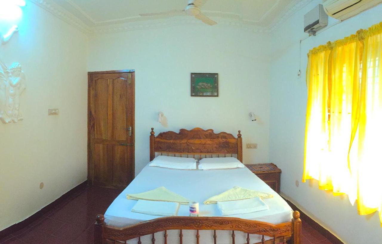 Ganesh House Ayurveda Homestay Kovalam Exteriör bild
