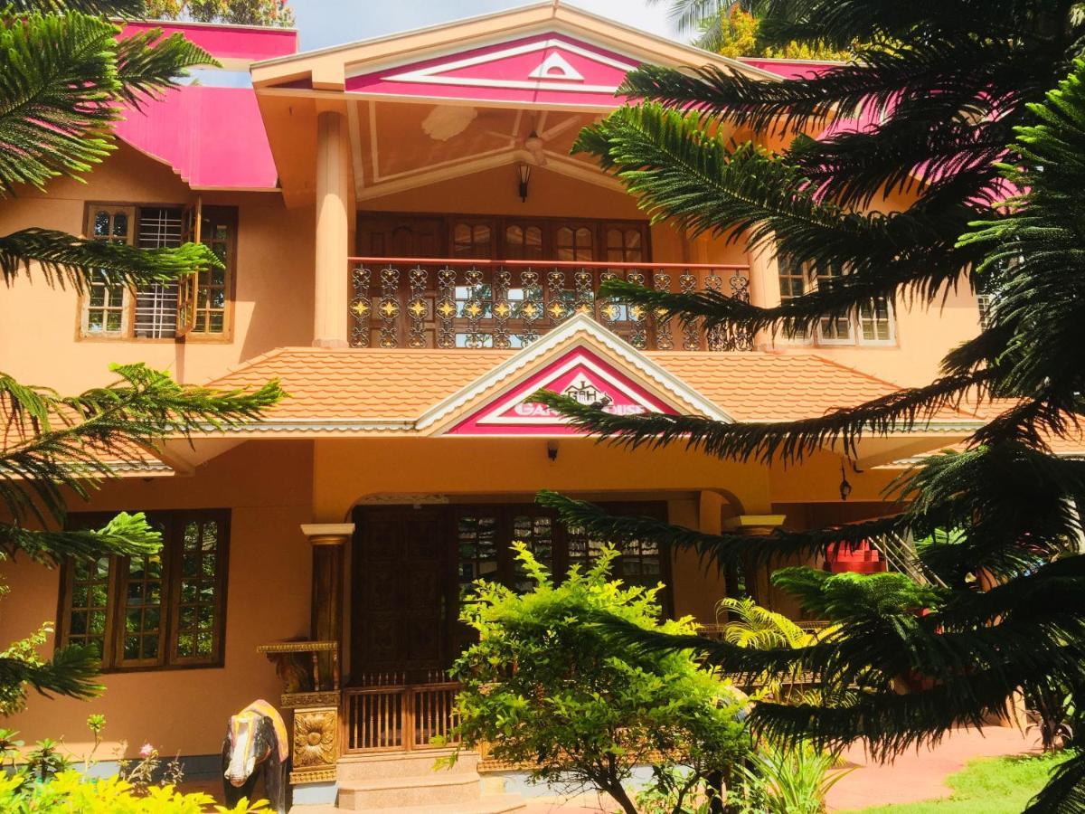 Ganesh House Ayurveda Homestay Kovalam Exteriör bild